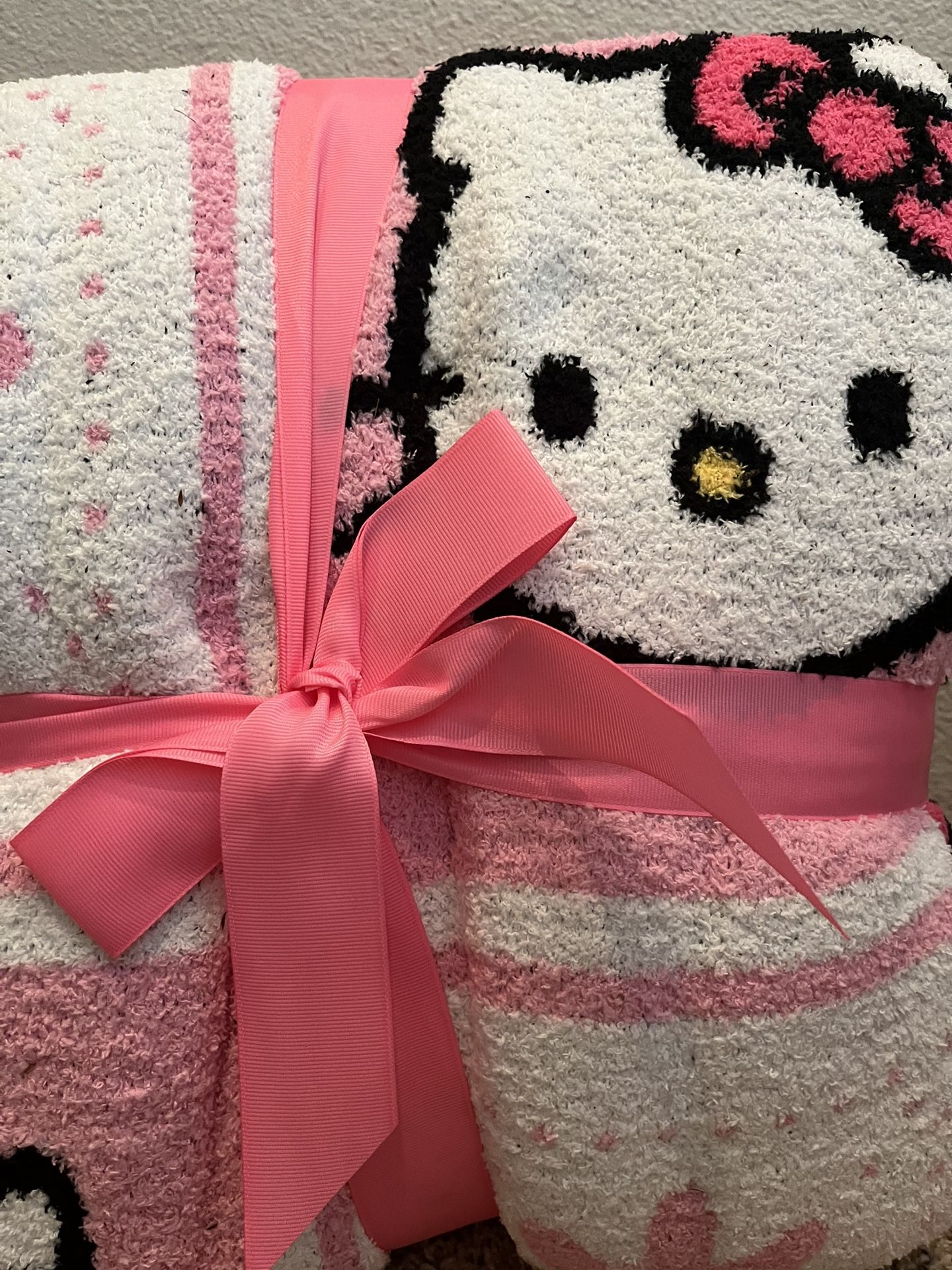 Hello Kitty Blanket