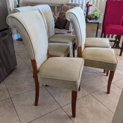 Dining Room Chairs 