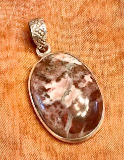 New Natural Stone Pendant