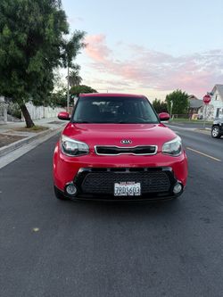 Selling Kia soul 2016