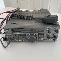 Kenwood HF Transceiver
