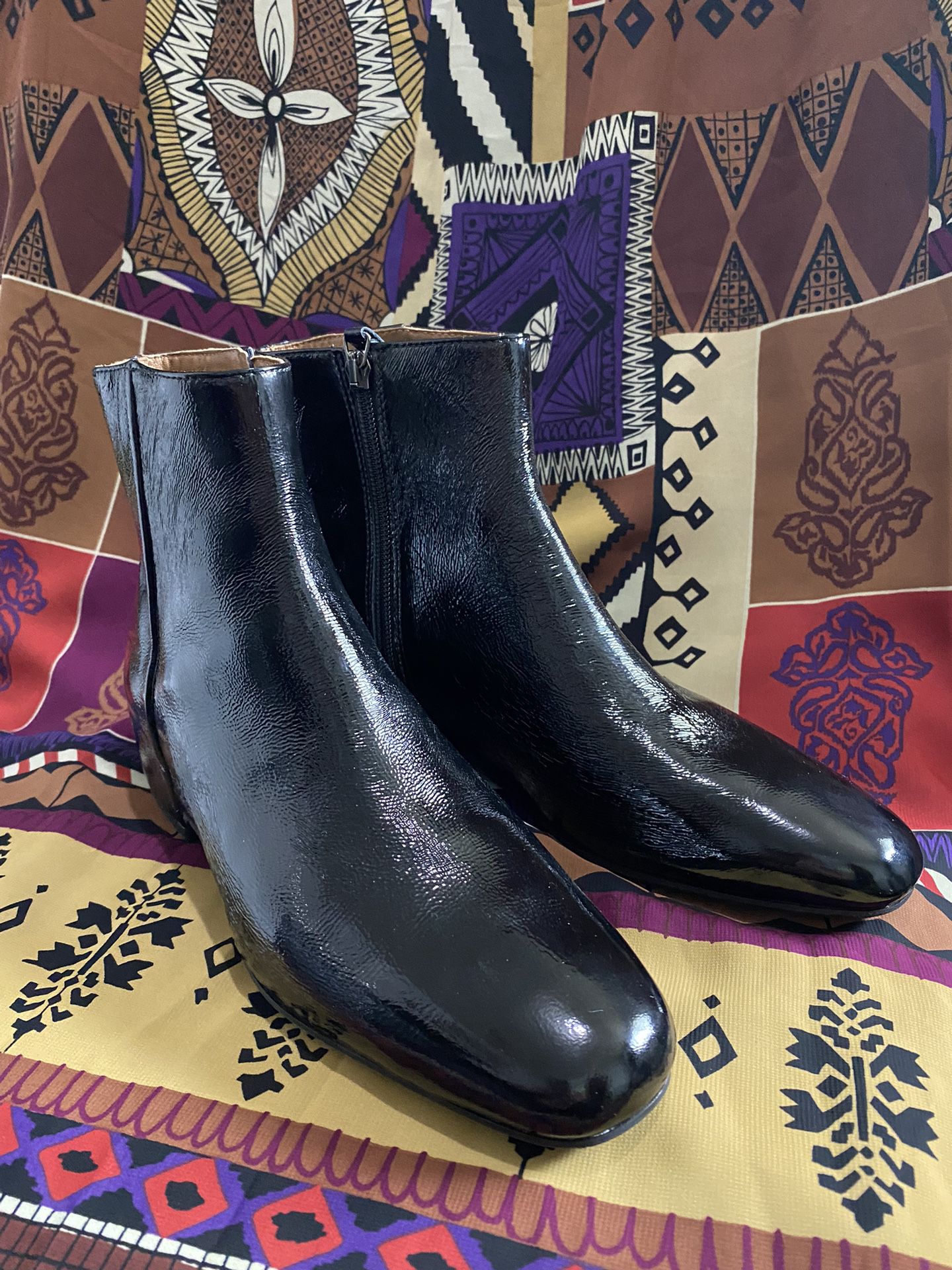 Black Leather Aquatalia Ankle Boots. Ladies Size 8M