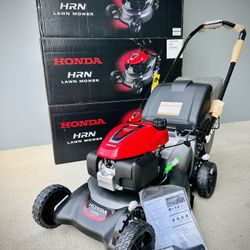 Brand new Honda 21 in. 3-in-1 Variable Speed Gas Walk Behind Self-Propelled Lawn Mower with Auto Choke