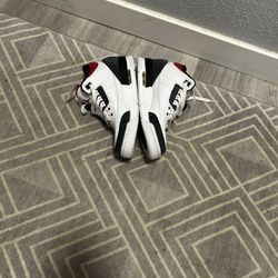 Air Jordan Fire Red 3s