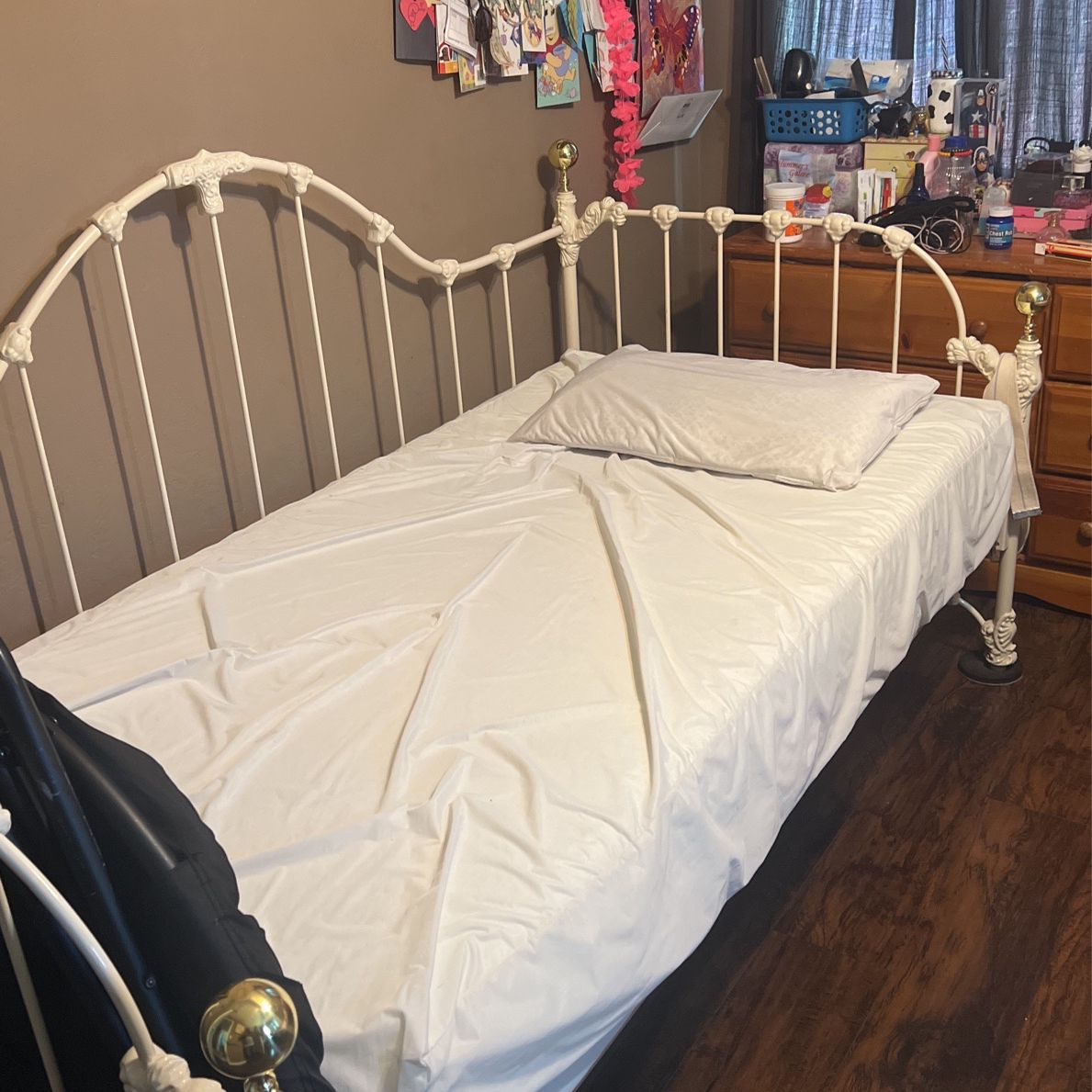 Twin Bed With New Mattres