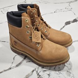 Timberland 6" Premium Waterproof Wheat Boots Size 10 Women's, 8 Men's 