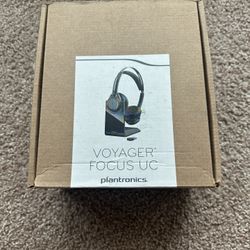 Plantronics B825 Voyager Focus Bluetooth USB Headset