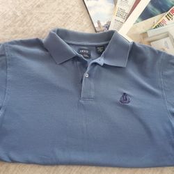Men's  Medium Short Sleeved Blue Shirt 