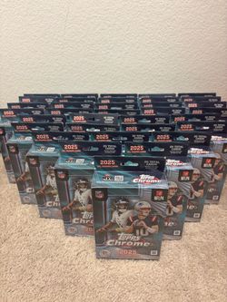 2025 Topps Chrome NFL Trading Cards