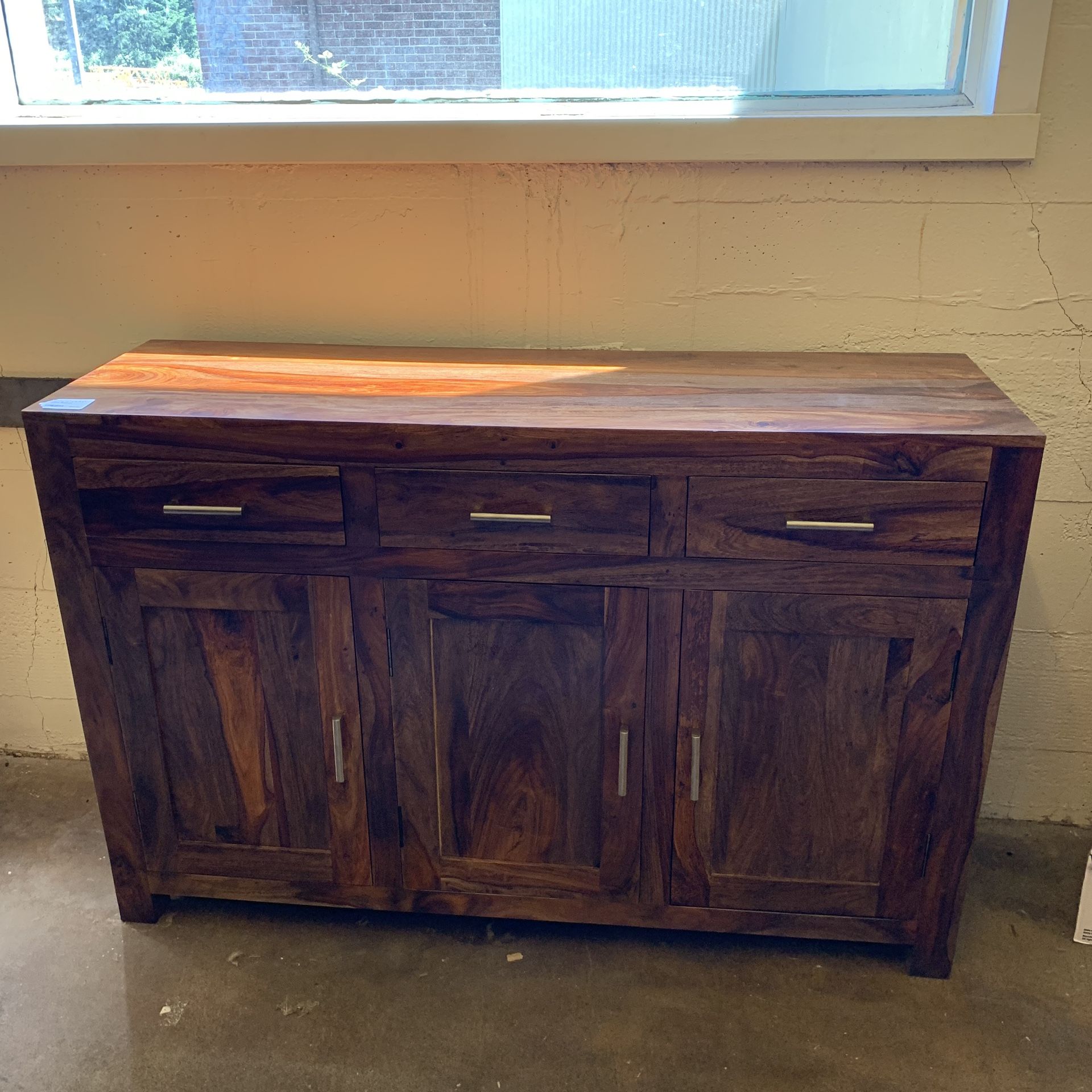Exeter Sideboard