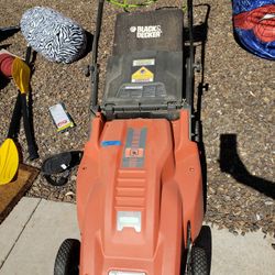 Black and Decker electric lawnmower