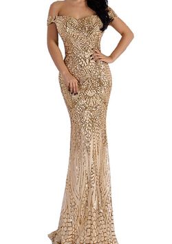 Women’s party maxi gold dress.