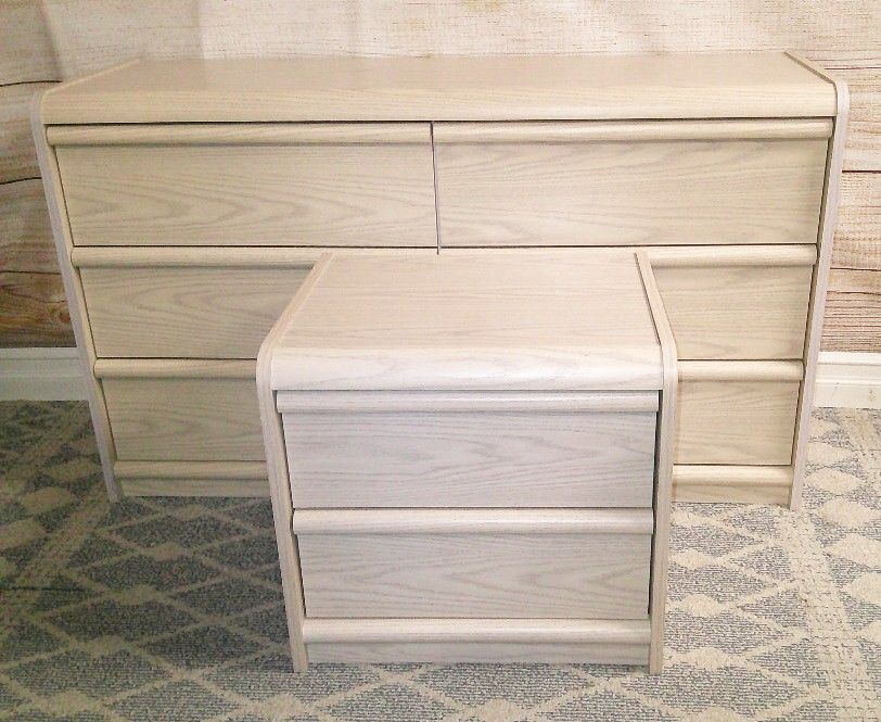 Palliser Furniture - 6 Drawer Dresser with Night-Stand - Delivered
