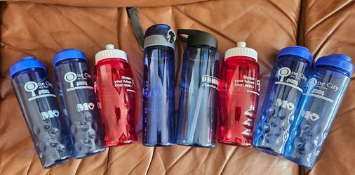 8 new water bottles.