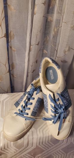 Michael Kors Lace Up
