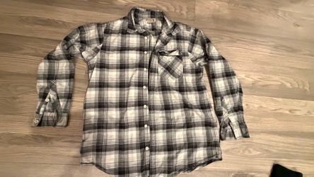 Men’s Flannel size XL