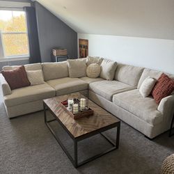 Macys 3-piece Sectional Couch