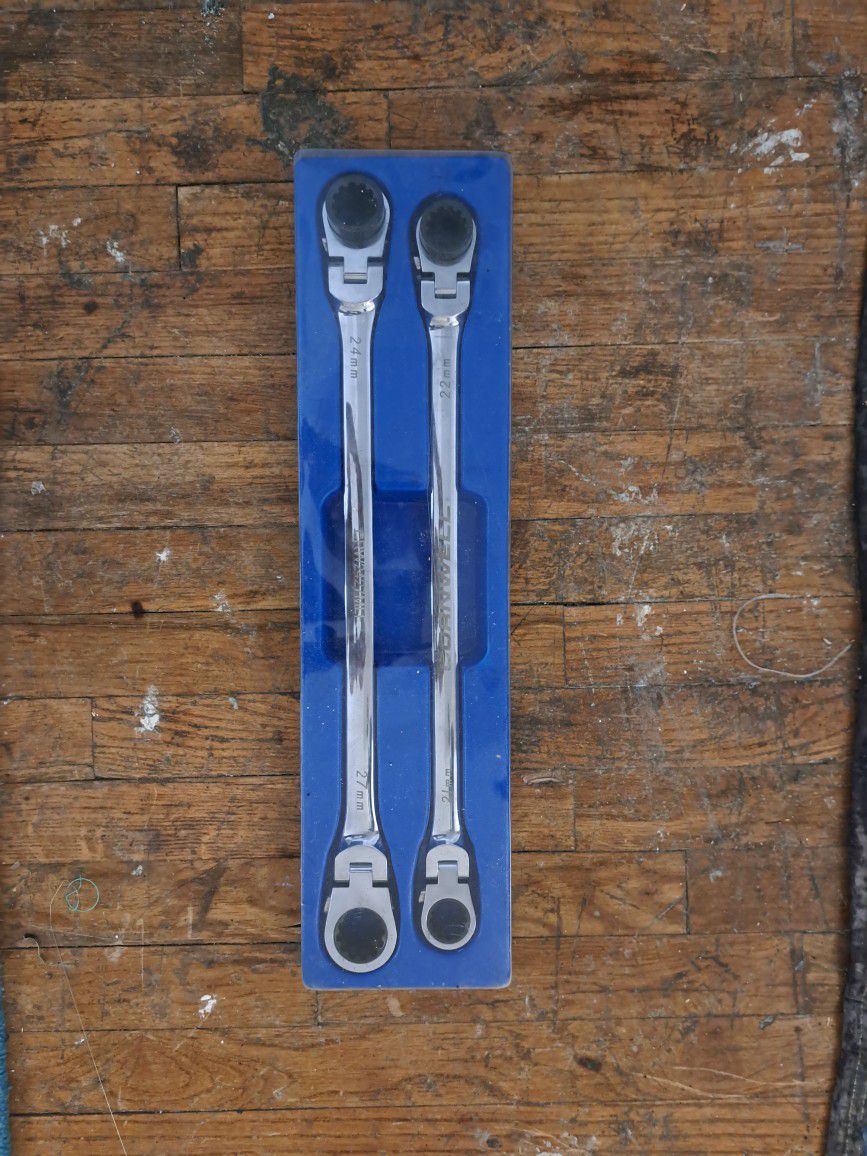 Cornwell 2-piece Ratchet Wrench Set