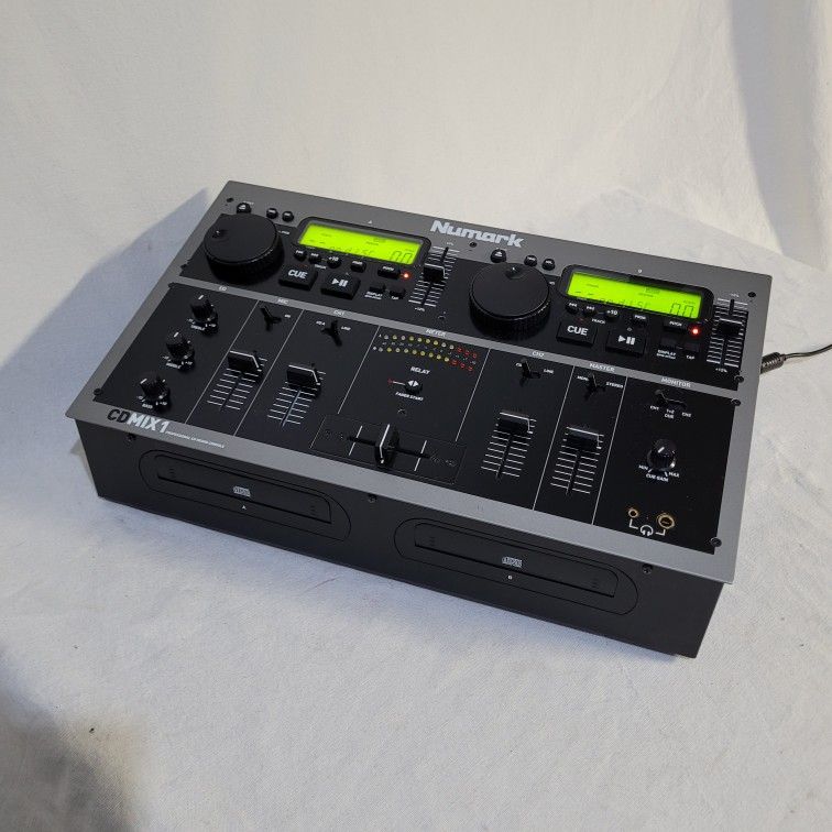 NUMARK CDMIX1 DUAL CD MIXER