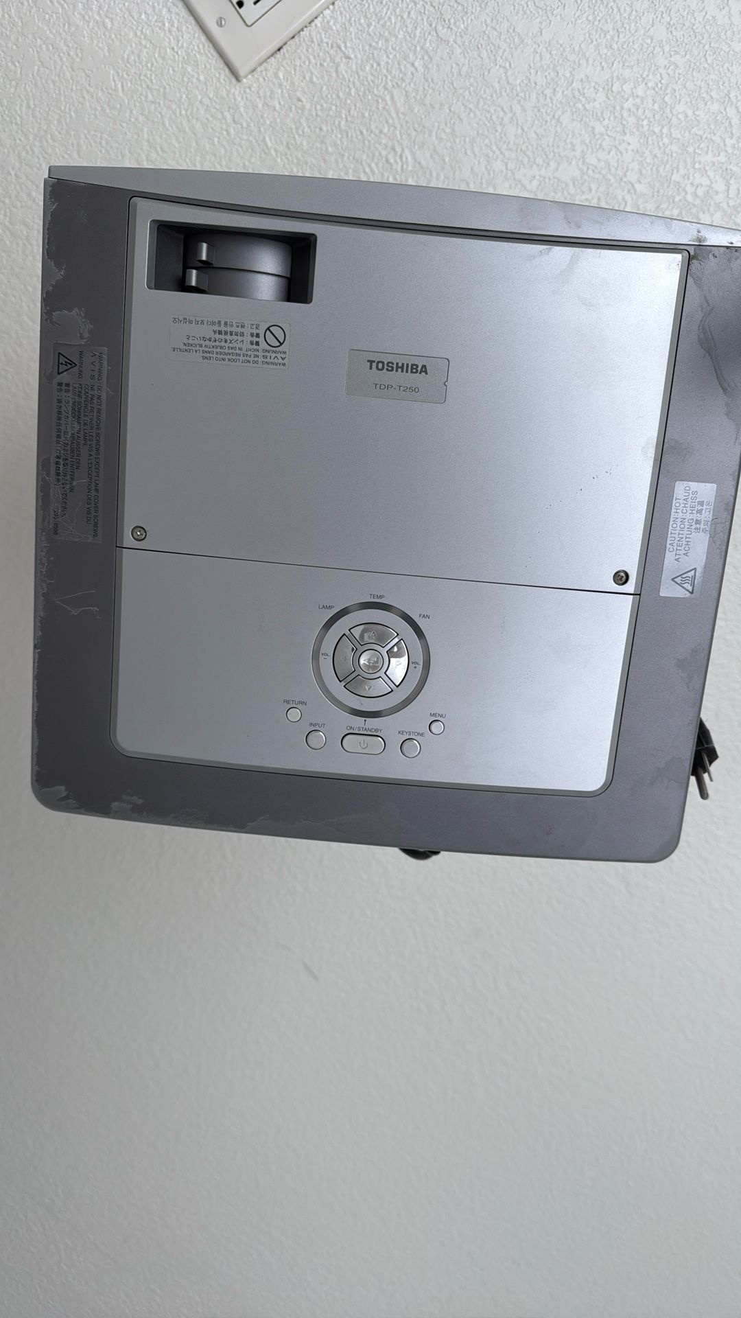 Toshiba Projector