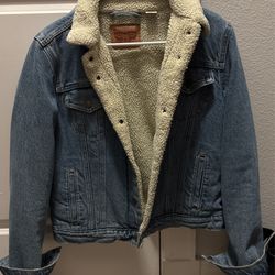 Women’s Levi Sherpa Jean Jacket