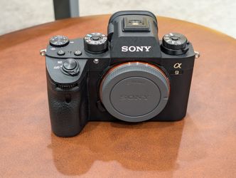 Sony a9 Mirrorless Camera - Body Only