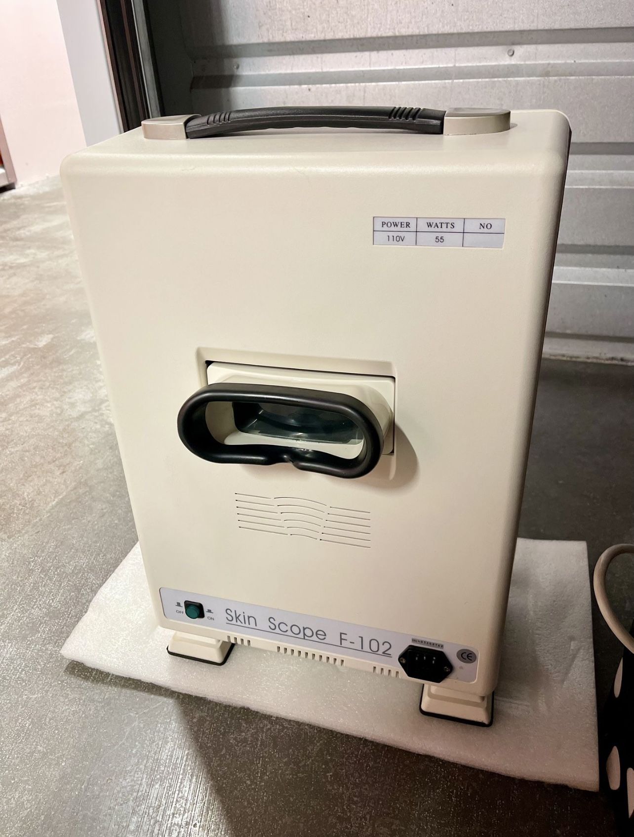 Skin Scope F-102 Facial Skin Diagnosis Scanner Analyzer