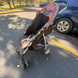 Graco LightRider Stroller -Great Condition - Lightweight and Compact 