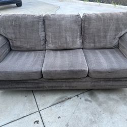 Grey Couch Free Delivery