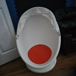 Toddler spinny egg chair sensory