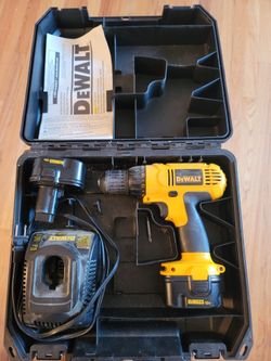 Cordless drill , Dewalt