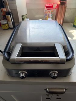 Breville Smart Waffle™ Pro Waffle Maker