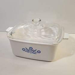 Vintage Corning Ware P-4-B Casserole, 1-1/2 Qt, Blue Cornflower w/ P-4-C Lid