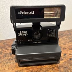 Polaroid One Step