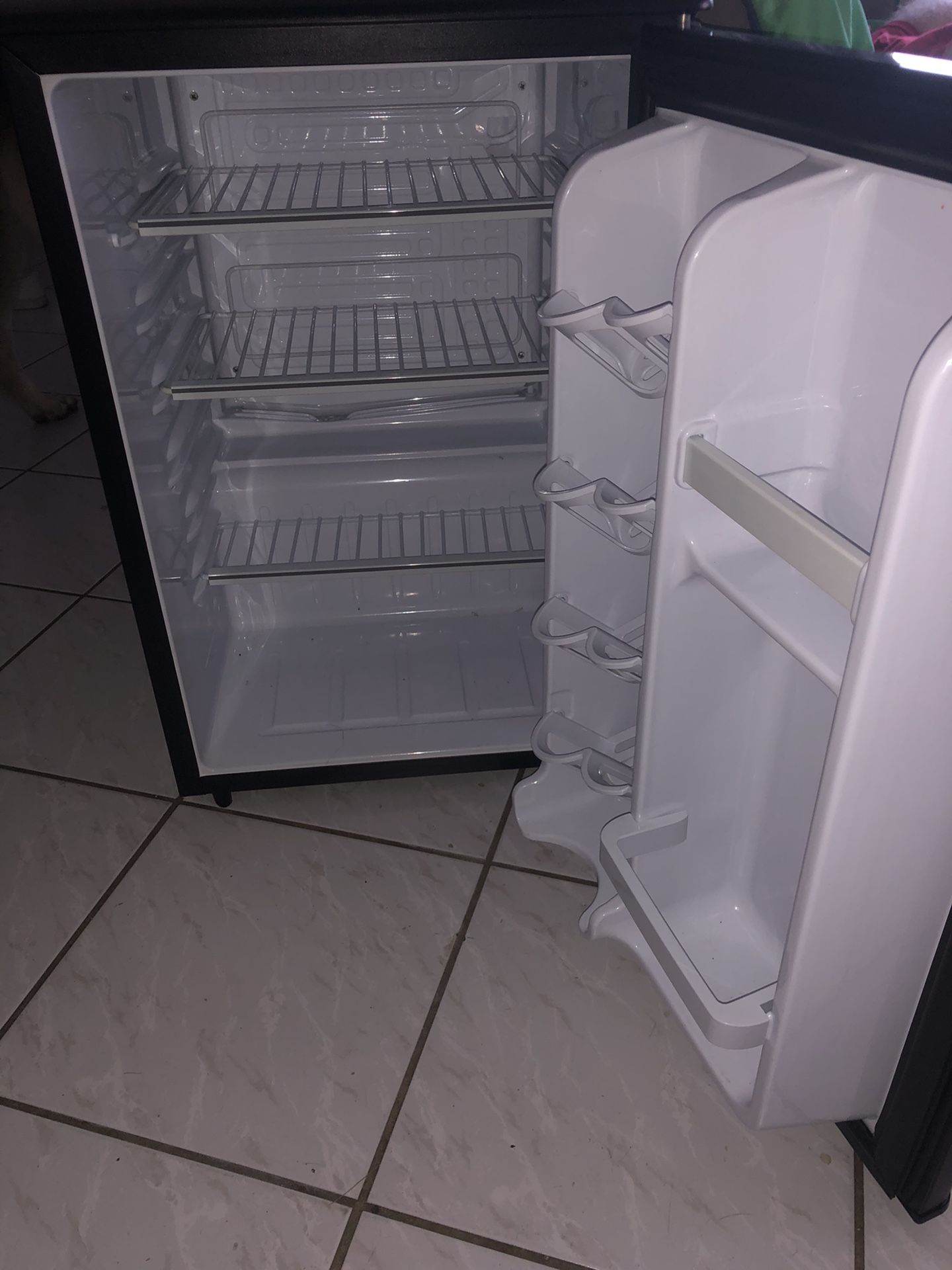 Danby Designer Mini Fridge (compact refrigerator) MUST SELL