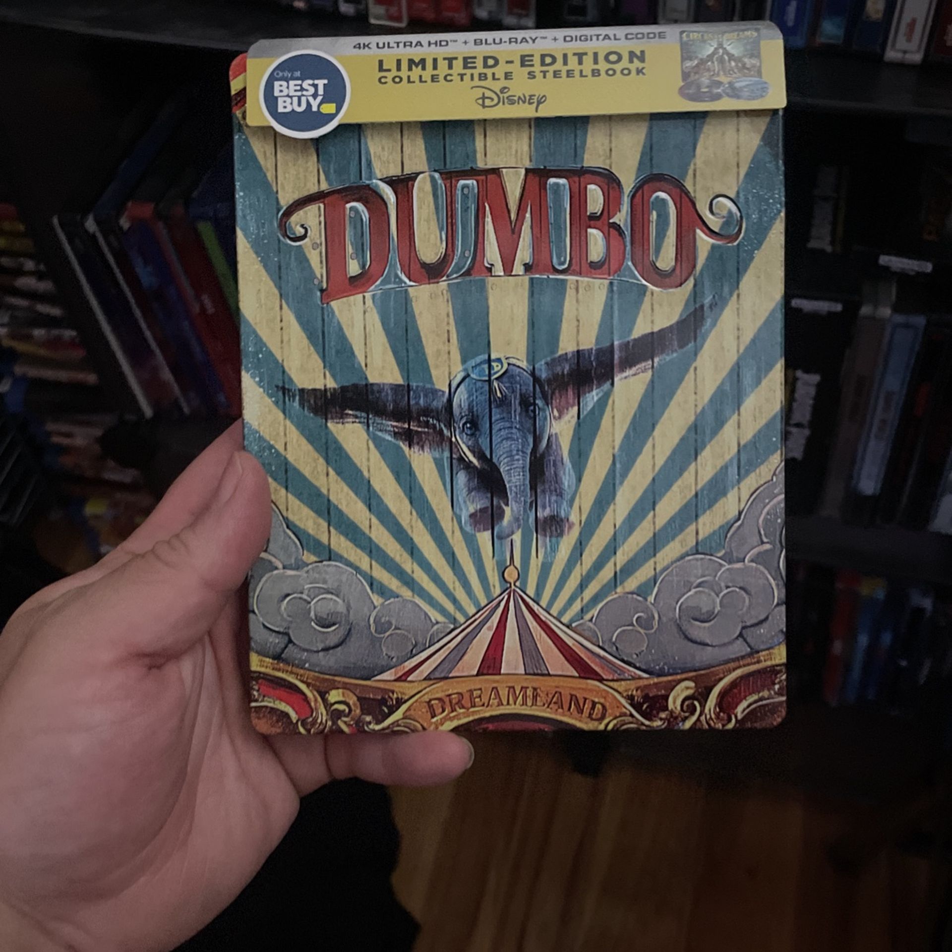 DUMBO - STEELBOOK - 4K ULTRA HD & BLU RAY - Region Free