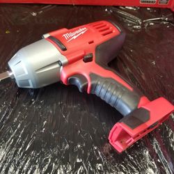 Milwaukee m18 1 /2 Impact 
