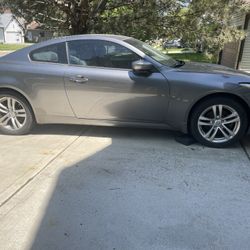 2010 Infiniti G37