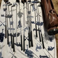 Golf Clubs Set With Carrier 