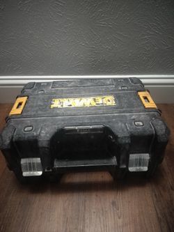 Dewalt tool box