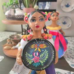 Mona De Barro Lupita