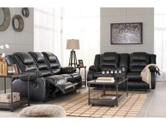 New Reclining couch and love seat set!