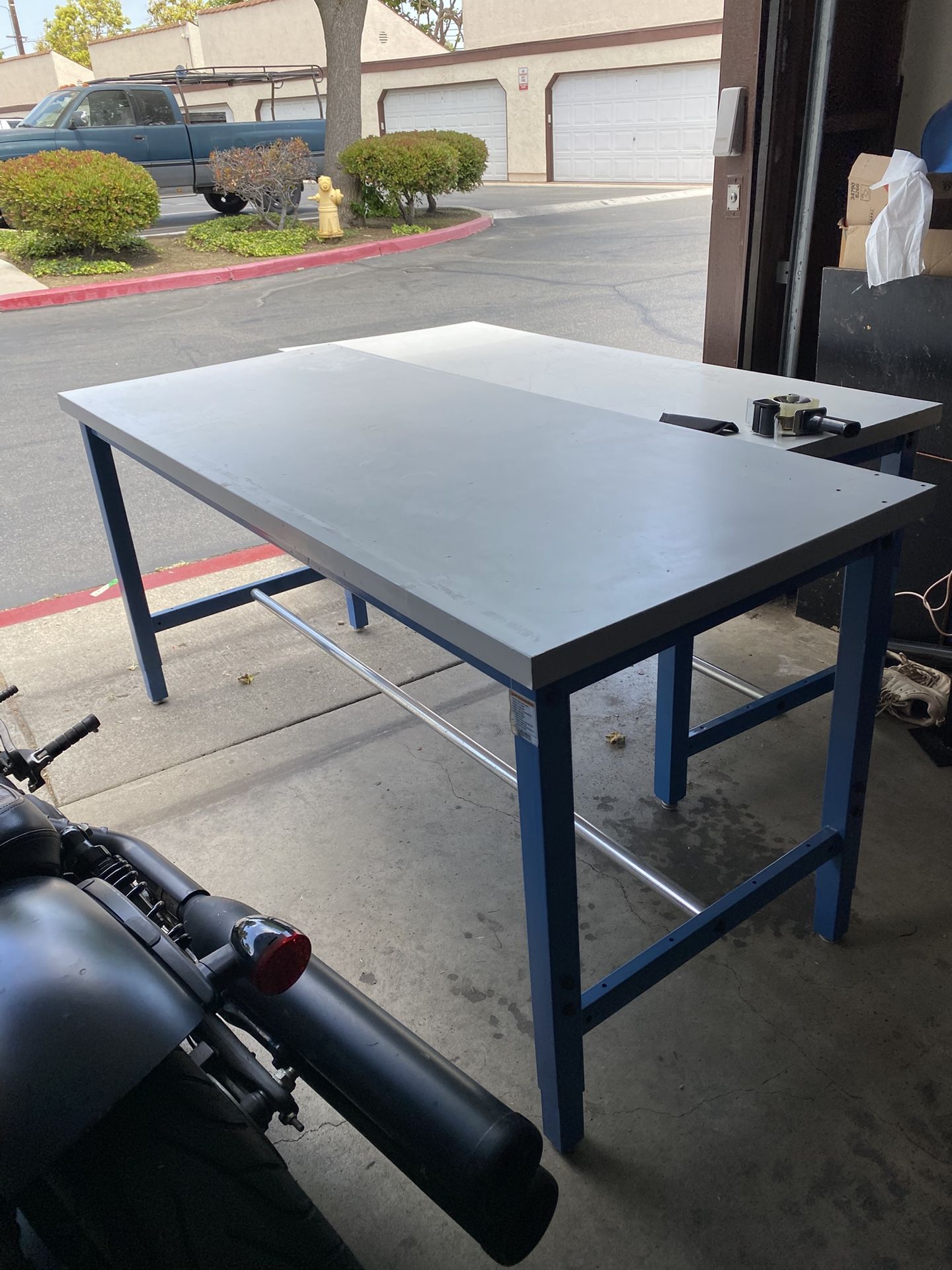 Shop Tables