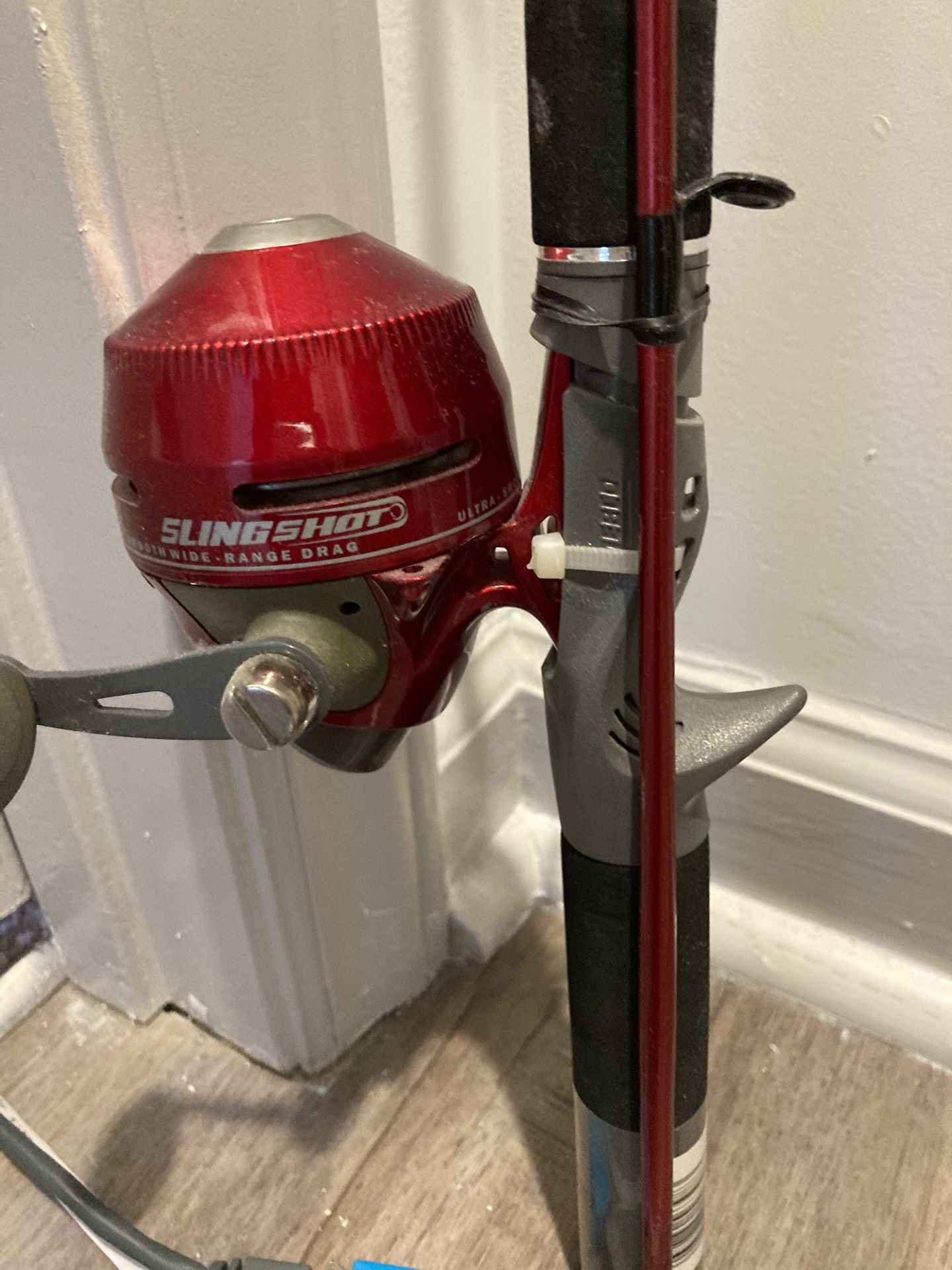 NEW Zebco Rod Slingshot