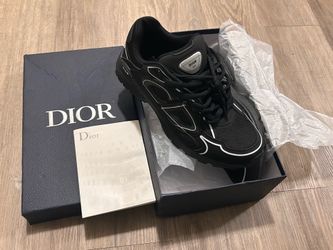 DIOR B30  size 9