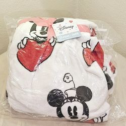 Disney Minnie Mouse Throw/ Blanket