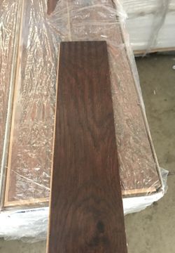 hardwood and laminate floors