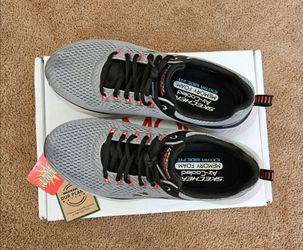 Men's Sketchers Extra Wide Fit Shoes