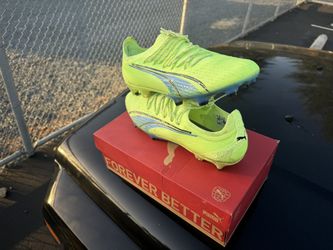 Puma ultra Ultimate Soccer Cleats Size 11 