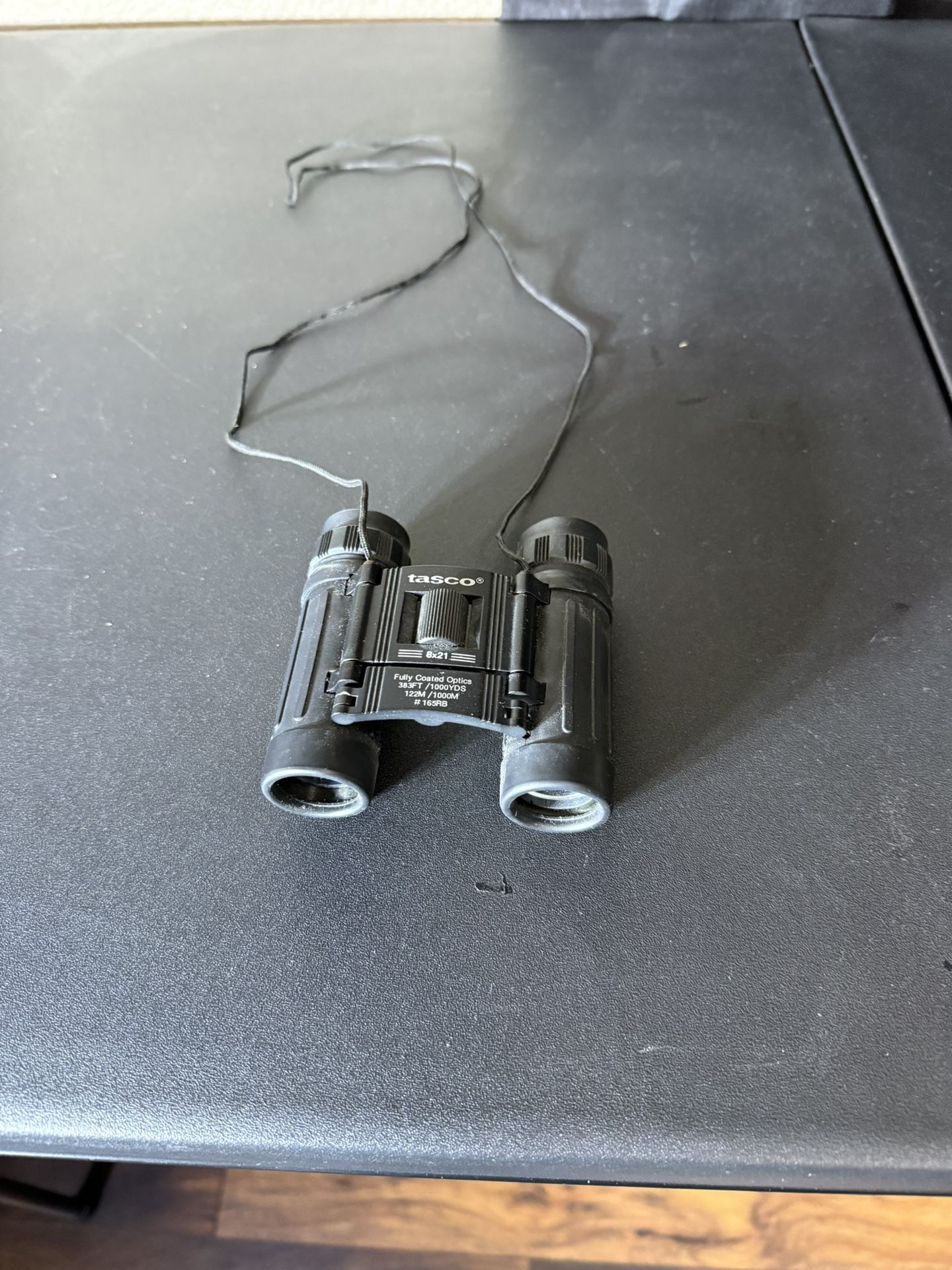 Compact Binoculars 